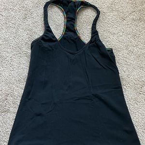 Lululemon black tank